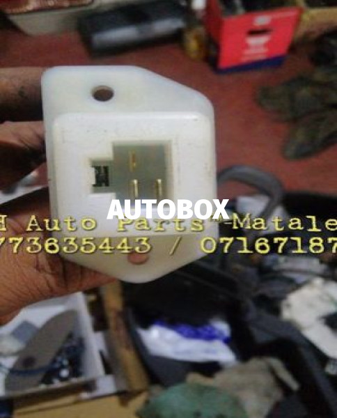 ➡ Nissan Sunny FB15  N16  Y11