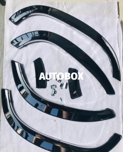 Nissan Caravan Wheel Arch Set