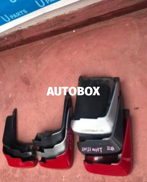 Honda Insight ZE2 Mud Flaps