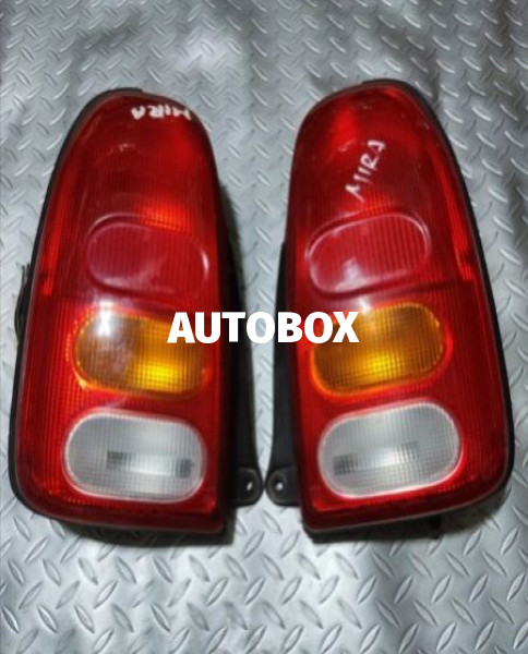 Daihatsu Mira 2002 Tail Light