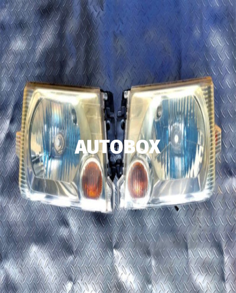 Mitsubishi mini cab U61 Headlight