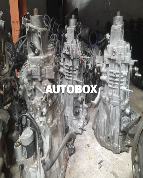 Suzuki Every DA17 Trip tronic Gire Box